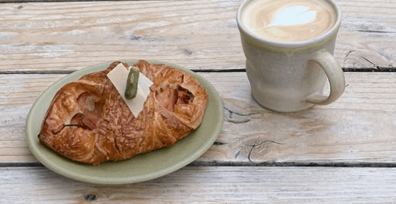 Blossom and Friends Cafe Too Good To Go listing