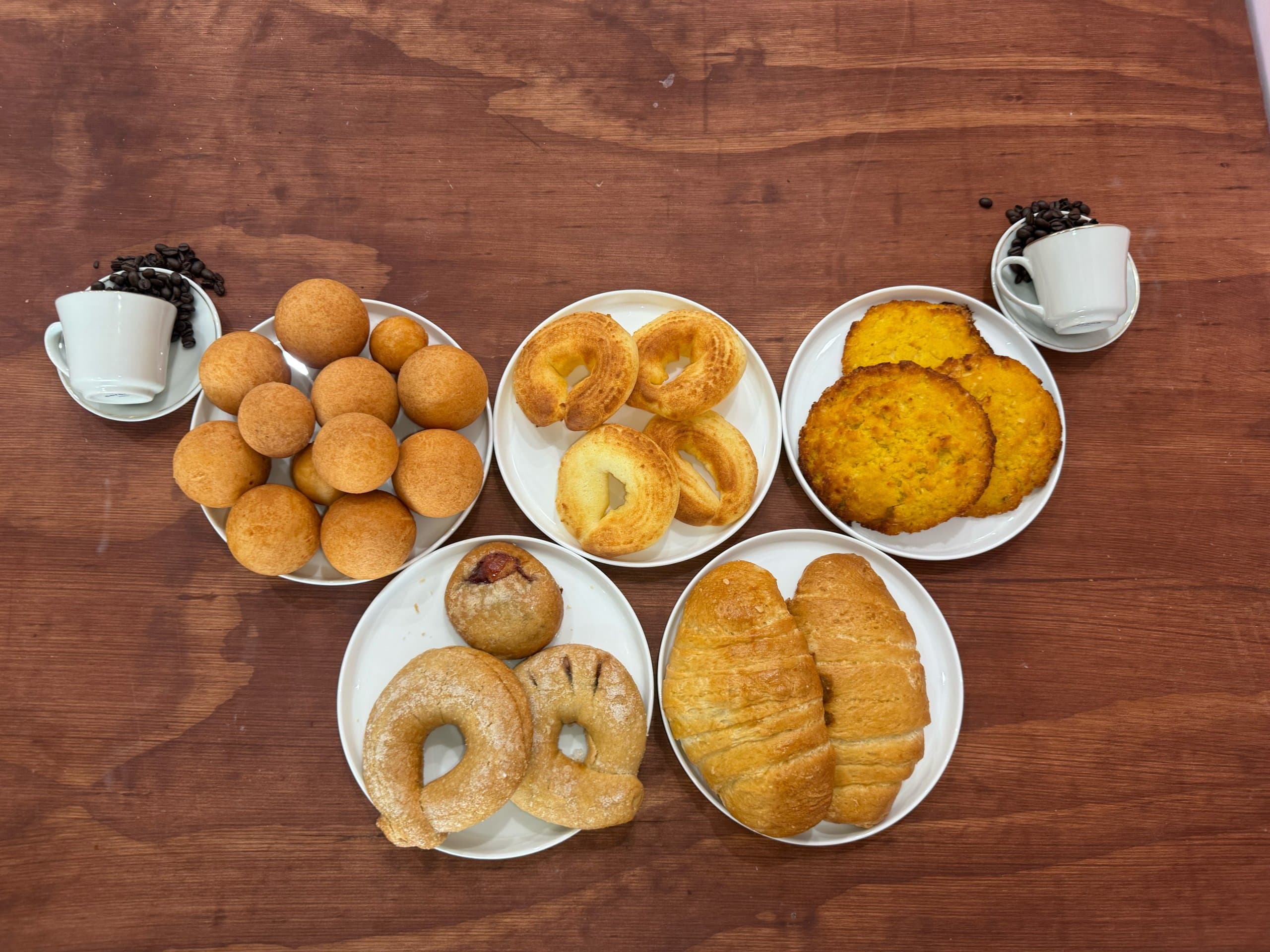 Leo Pan Colombian Bakery Too Good To Go listing
