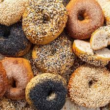 Between the Bagel cover