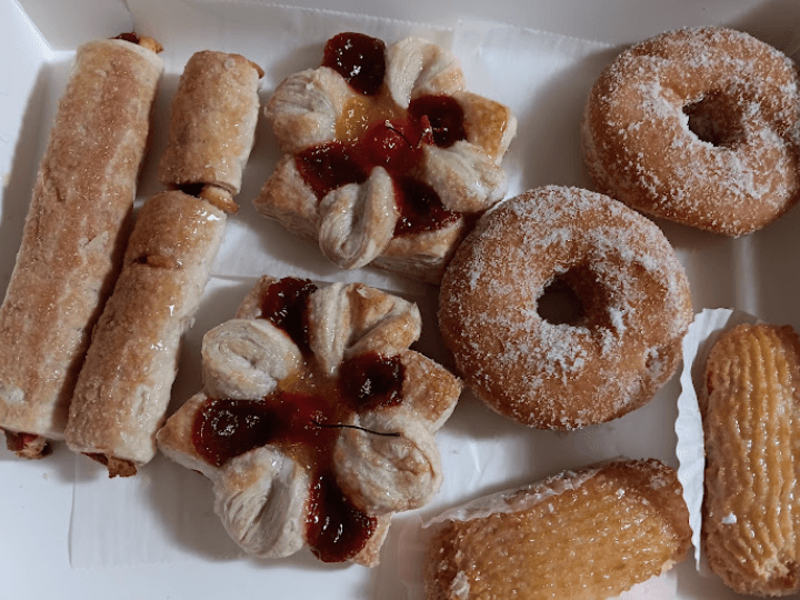 Taíno’s Bakery Too Good To Go listing