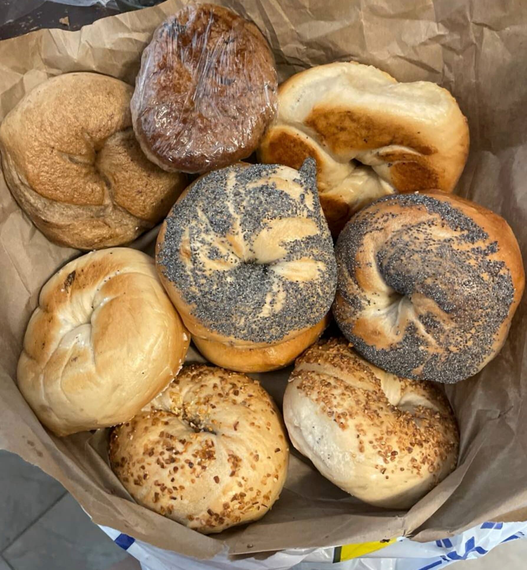 Between the Bagel surprise bag photo 1