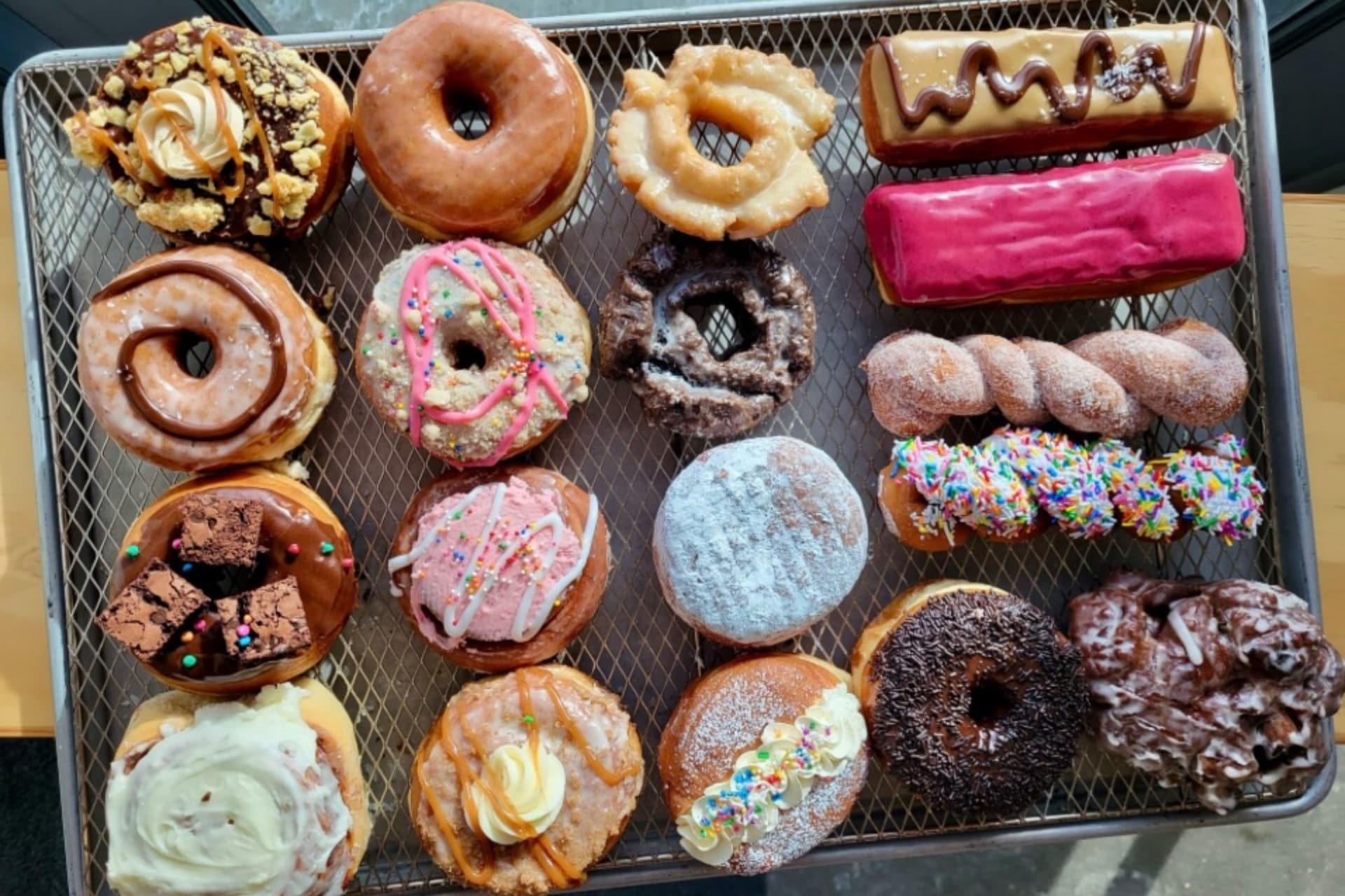 LA Donuts & Croissant Too Good To Go listing
